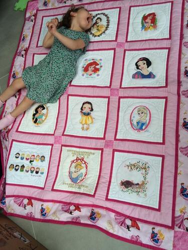 Photo of Amber Rs quilt