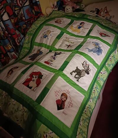 Photo of Lucas Gs quilt