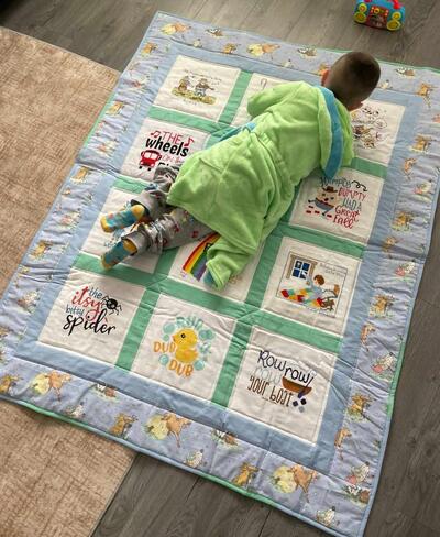 Photo of Rylee Fs quilt
