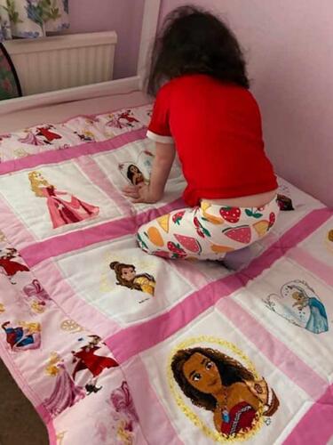 Photo of Evie Gs quilt