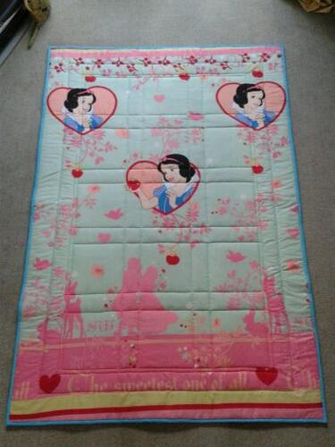 Photo of Chantelle Js quilt