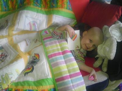 Photo of Daisy Ws quilt
