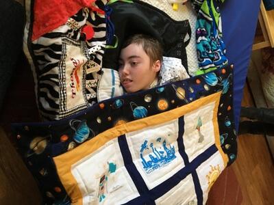 Photo of Thomas Ws quilt