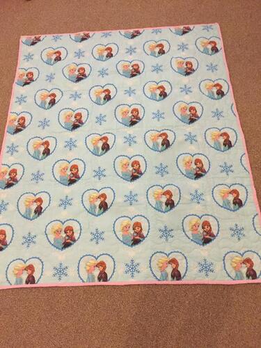Photo of Layla Ds quilt