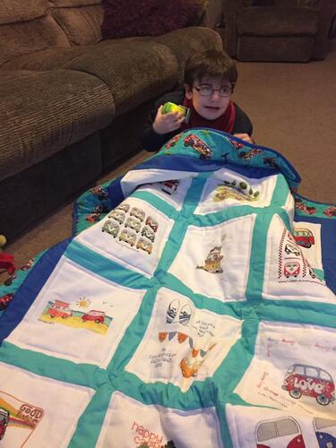 Photo of Charlie Rs quilt