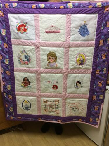 Photo of Amelias quilt