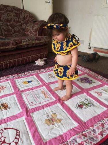 Photo of Bonnie-Roses quilt