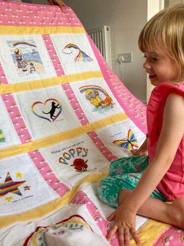 Photo of Poppy Gs quilt