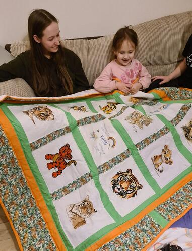 Photo of Thea Ds quilt