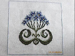 Cross stitch square for (*) (QUILTED) Flowers's quilt