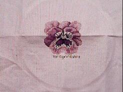 Cross stitch square for (*) (QUILTED) Flowers's quilt