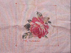 Cross stitch square for (*) (QUILTED) Flowers's quilt